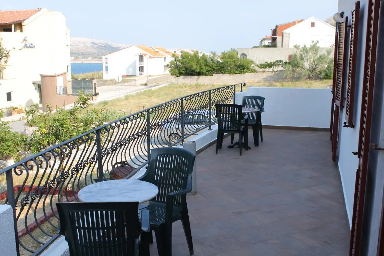 Rooms By The Sea Pag - 278 Pag Town Guest house
